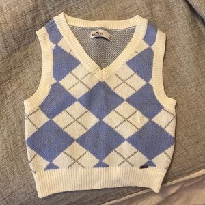 Hollister sweater vest BRAND NEW size extra- small